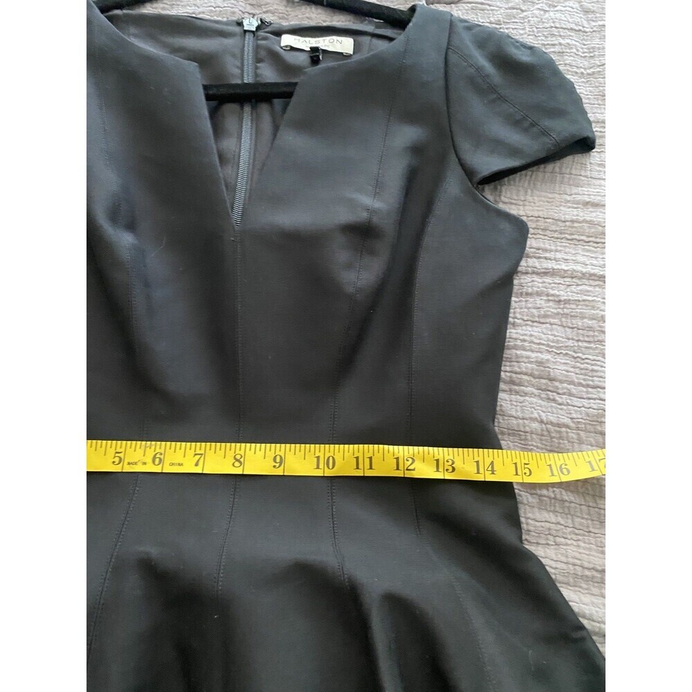 Halston Heritage Maggie Tulip skirt black v-neck skater dress Size 4 - Picture 11 of 13